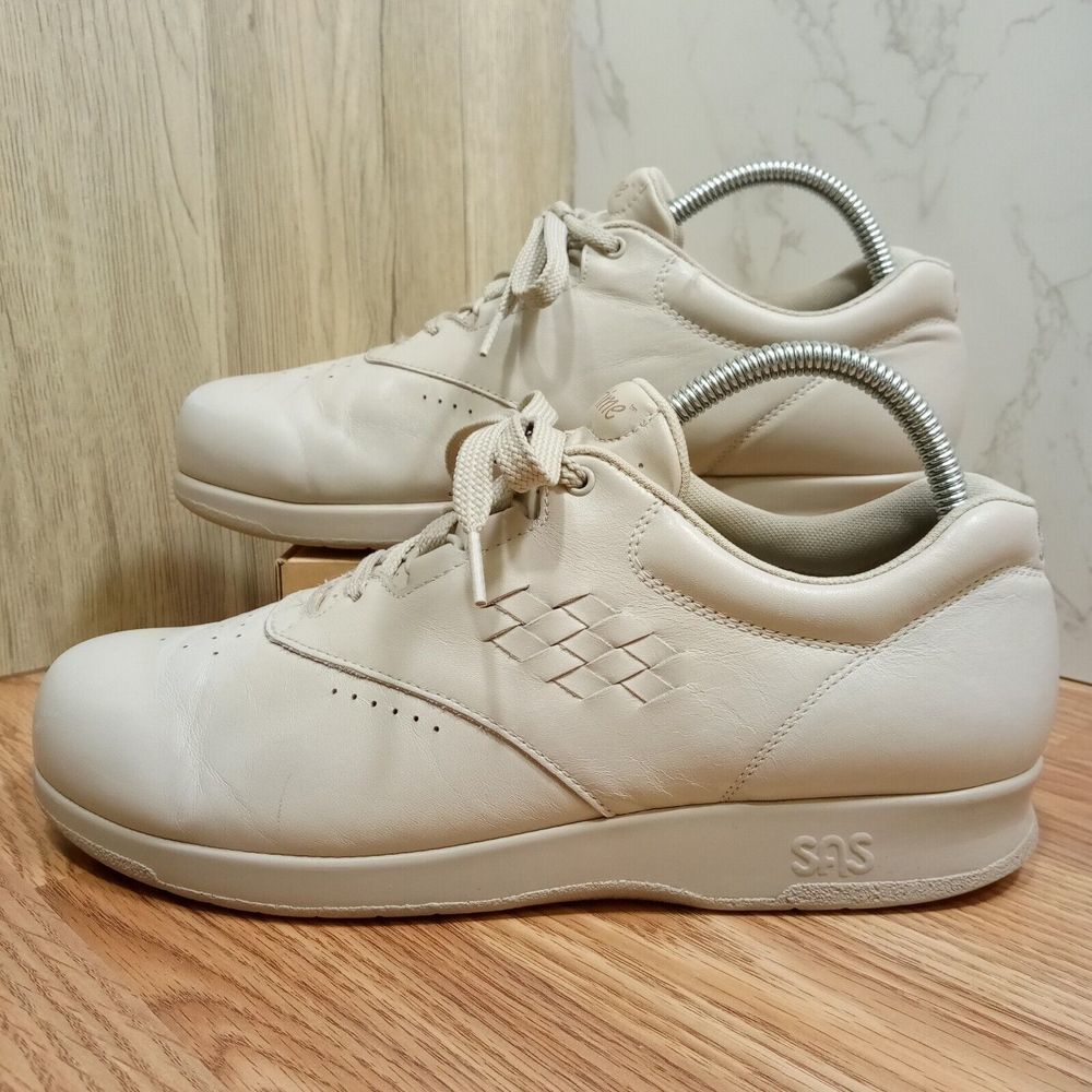 SAS Free Time Womens Sz 8N EU‎ 39 Beige Leather Walking Shoes Comfort Tri Pad